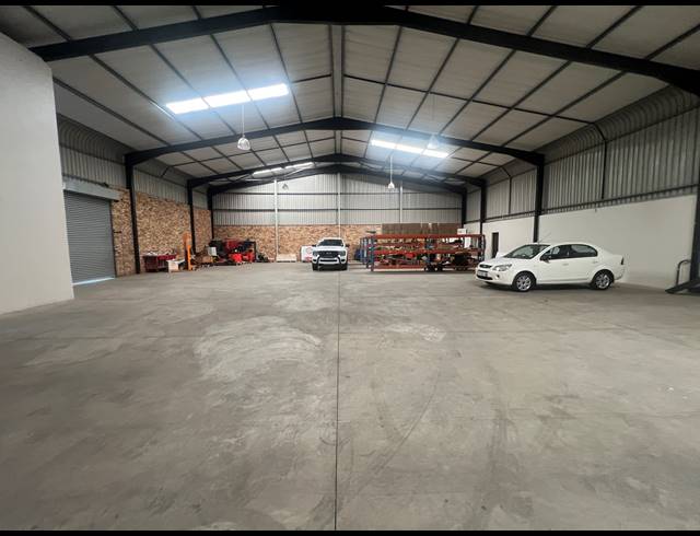 527M² WAREHOUSE TO LET IN ALRODE